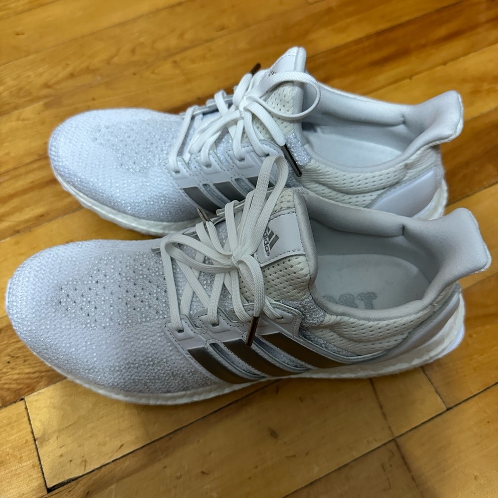 Adidas Ultraboost DNA